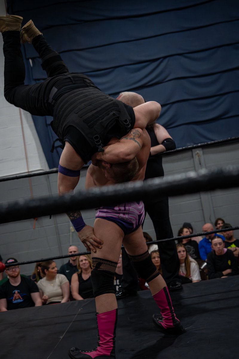 RealTheWAY's tweet photo. Photos from the Main Event at RCW Ring Cleaning 3 https://t.co/clJuKnlgvd