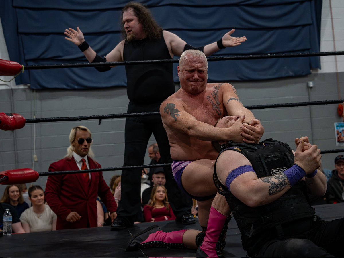 RealTheWAY's tweet photo. Photos from the Main Event at RCW Ring Cleaning 3 https://t.co/clJuKnlgvd