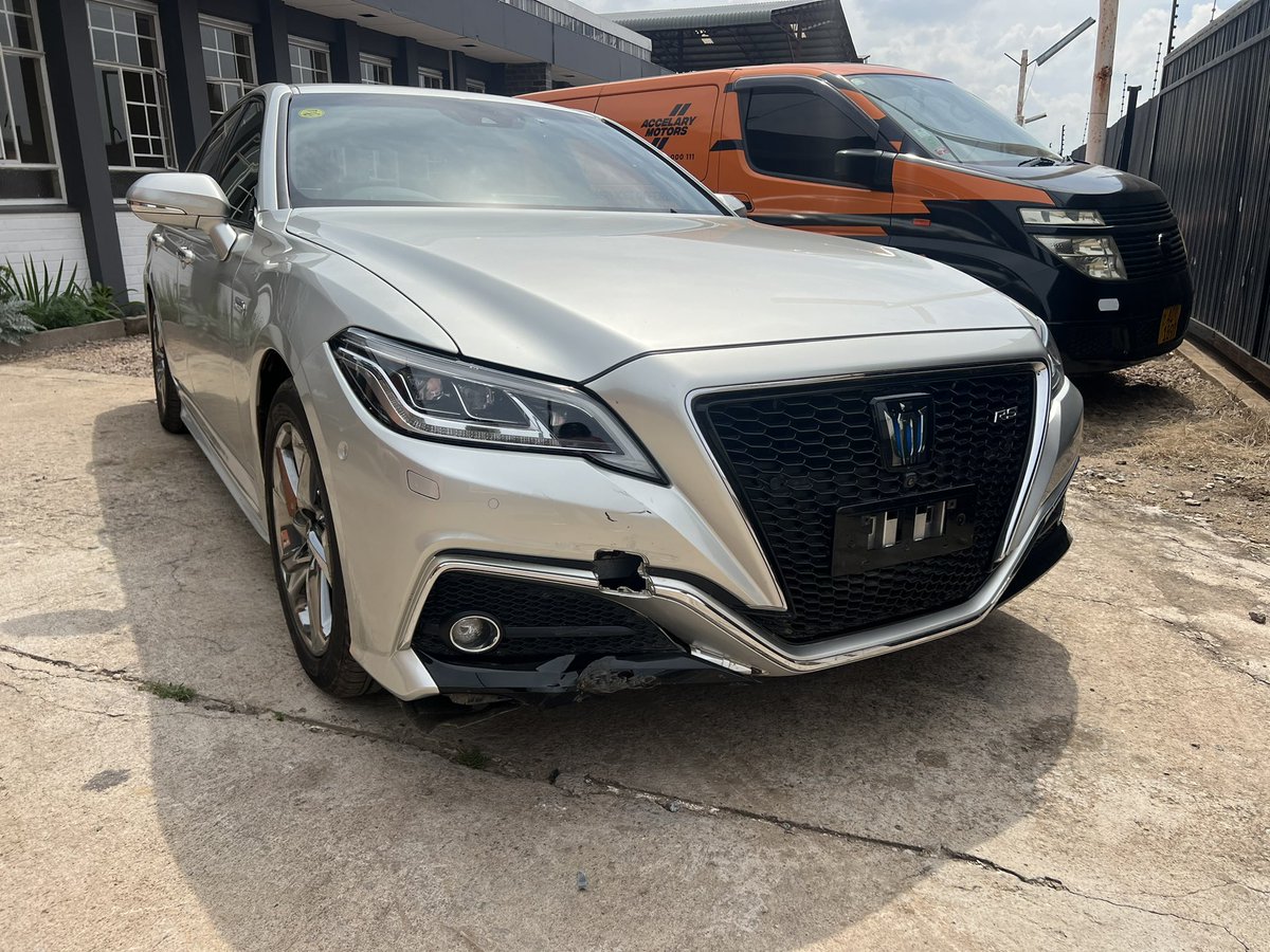 accelary's tweet photo. “Matte PPF: sleek style meets protection! Benefits include:
- Unique matte finish
- Paint protection from scratches and chips
- UV resistance
- Easy maintenance
Protect your ride’s style and paint with Matte PPF!”
#zim🇿🇼#paintprotectionfilm #mattefinish #accelarymotors #fyp https://t.co/6w0evPJm9h