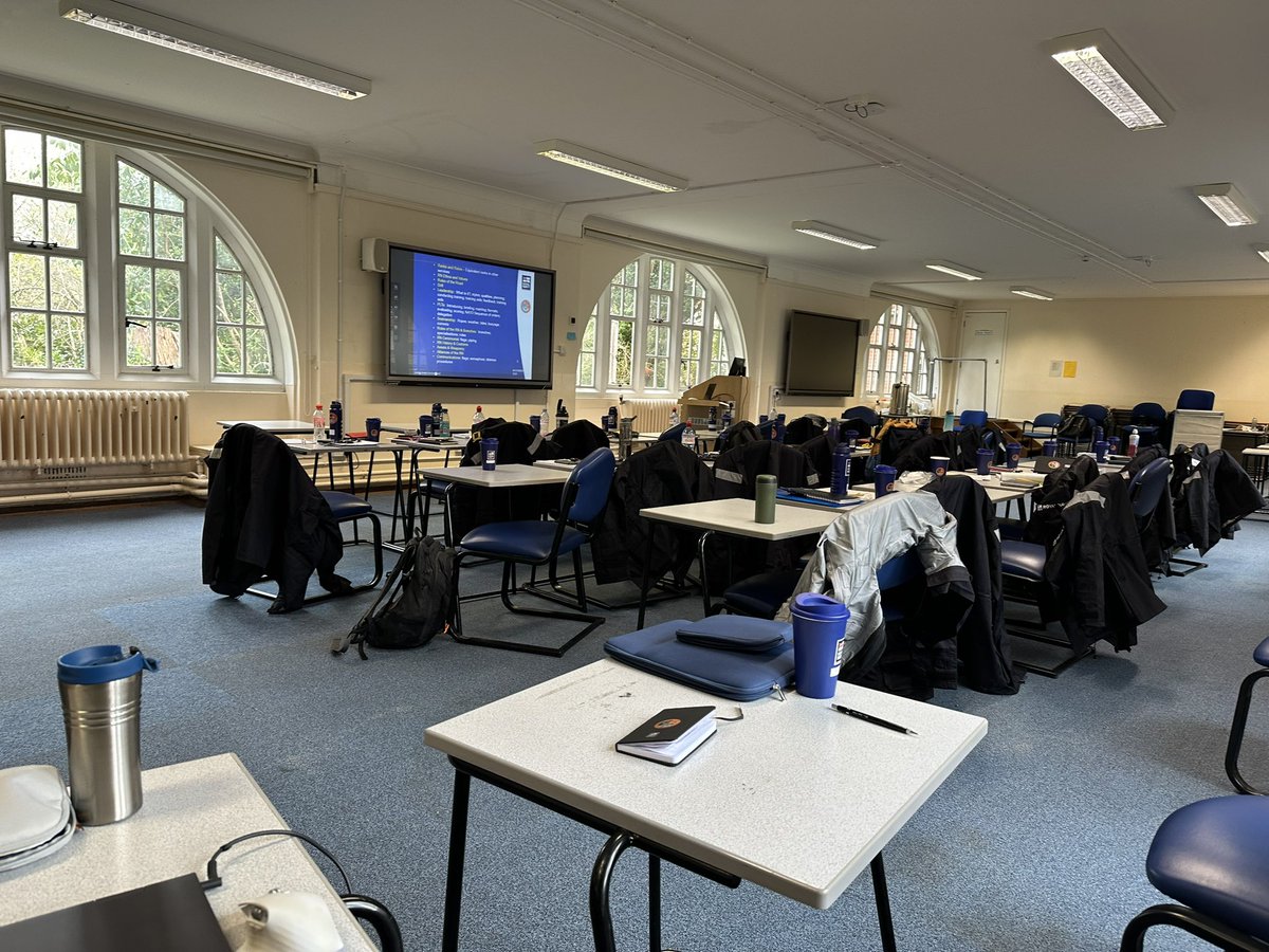 LT_CCF_SBr's tweet photo. Final day of training for our new RN @CCFcadets Adult Volunteers at @DartmouthBRNC ! 
Thoroughly enjoying delivering the latest 'how to' sessions. Great dedication and progress from everyone. 
Nothing would be possible without our amazing Chiefs leading the way. #RoyalNavy #CFAV https://t.co/wxoNlqufUH