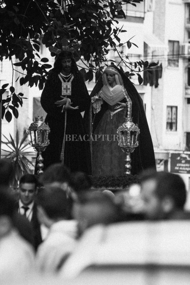 BeaCaptura's tweet photo. Traslado Medinaceli 2025
@Medinaceli_Mlg
#ss25 #traslados #Malaga #Visperas https://t.co/e3i4PnzIiw