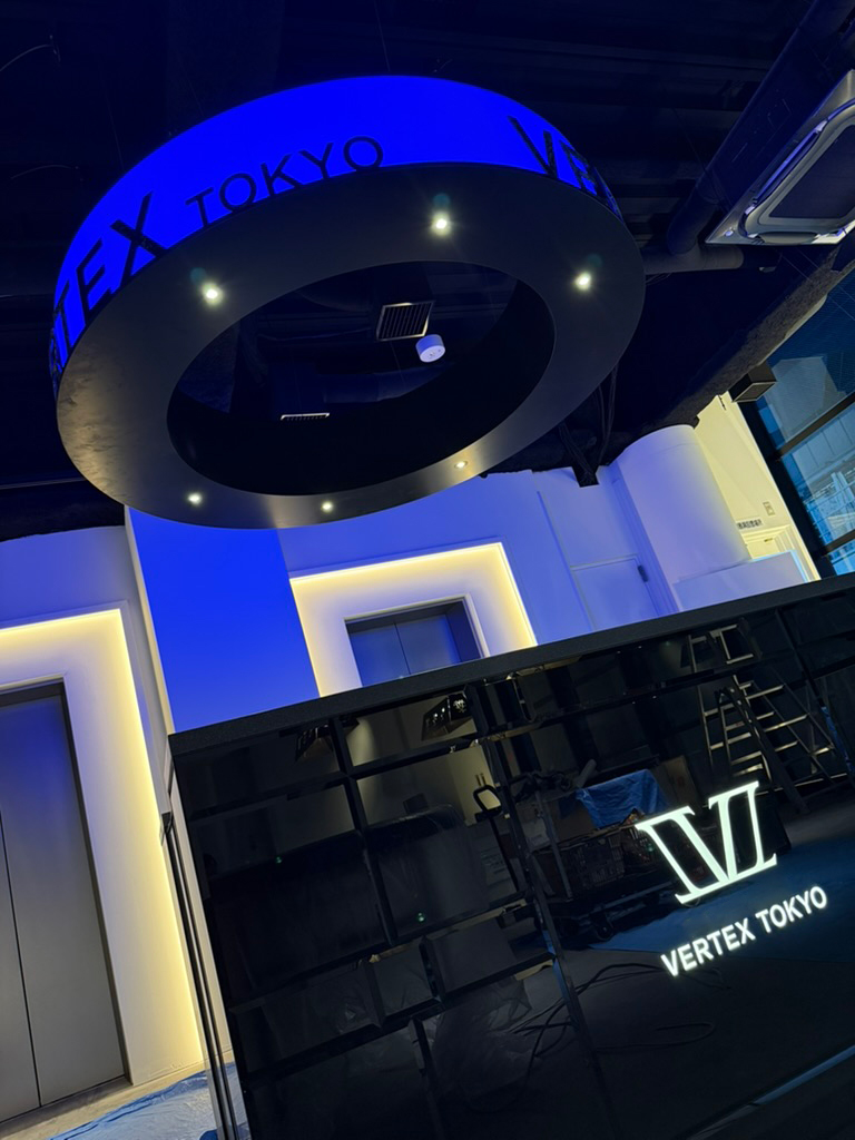 VERTEX_TOKYO_'s tweet photo. #VERTEXTOKYO OPENまであと23日‼‼
第二弾 #RTキャンペーン

今回も"メイン¥3,000割引券"を20名様へプレゼント🎁

応募��件はフォロー＆RTのみ！(〆4/16)

前回獲得出来なかった方も今回で獲得を目指し、ぜひ奮ってご参加ください✨

#30日後にOPENするポーカースタジアム https://t.co/ahPyiLRYD9