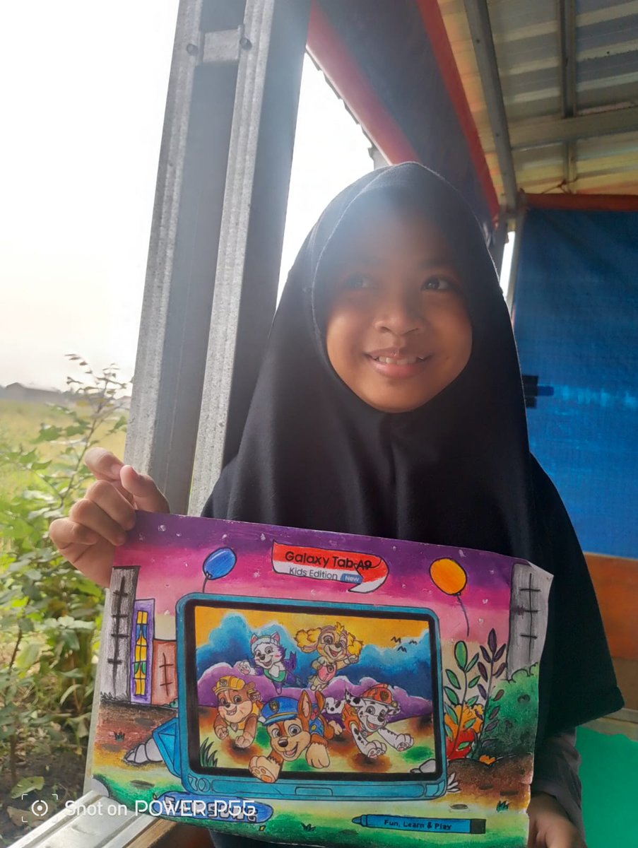 bundakialika's tweet photo. Saatnya Quality Time bareng anak mewarnai karakter #PAWPatrol 🥰🥰🥰
Kesukaan anakku ❤️❤️
Hai @samsungID ini Adzkia sedang mengikuti keseruan mewarnai #MakinManTAB nih semoga bisa menangin  #TabA9KidsPAWPatrolPackage 🤲🤲☺️ https://t.co/hHGjoYQ8ov