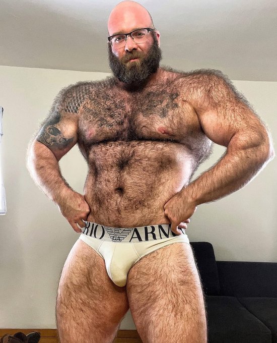 Watch hairy_musclebear's leaked NSFW photo on TwXstars