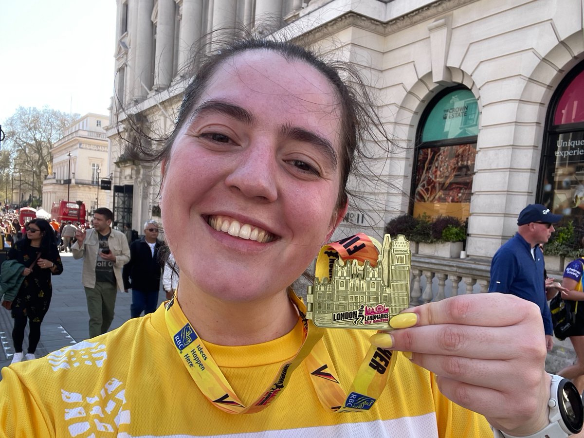 NeuroblastomaUK's tweet image. Rebecca lost her sister Heidi to neuroblastoma in 2000. 25 years later, Rebecca reflects on her experience of watching her sister battle neuroblastoma and how it has motivated her to start fundraising. Rebecca share’s their story here…
Read full story: neuroblastoma.org.uk/personal-stori…