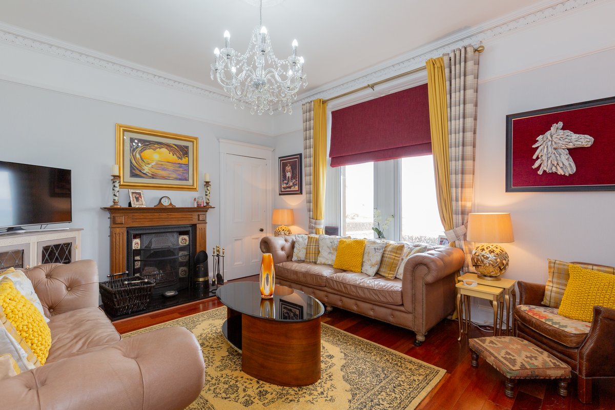 robbresidential's tweet photo. Under Offer - Bayvoyach, Campbeltown

Due to the sale of Bayvoyach, Robb Residential now sit with well qualified residual interest and require similar properties to satisfy built up demand. 

To enquire about our available properties,
📞: 0141 255 3880 https://t.co/ZqCKEscVoD