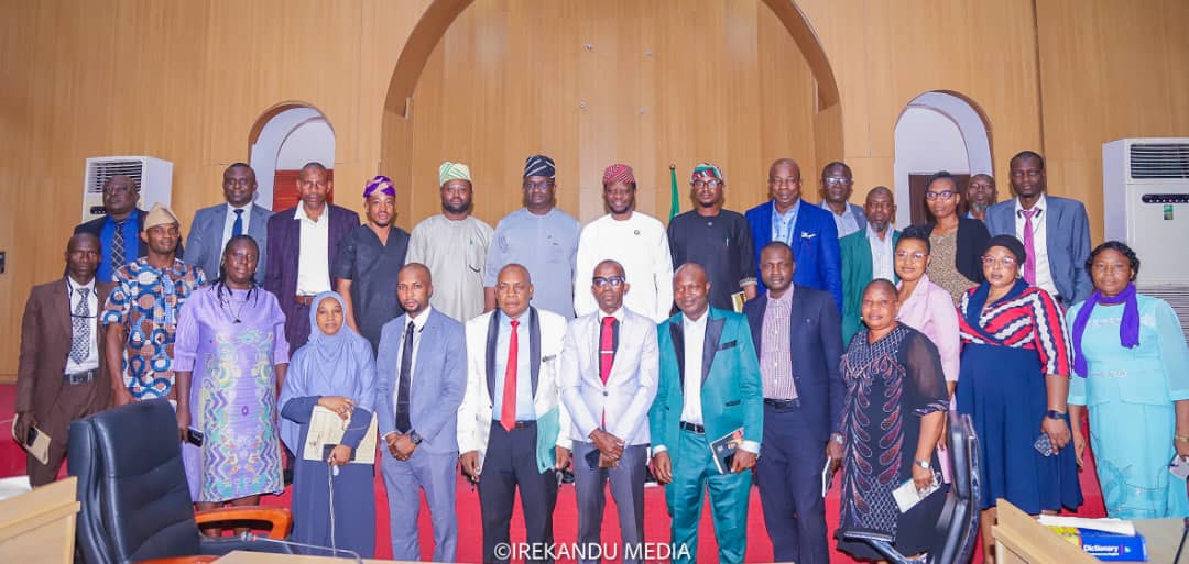 Themanirekandu's tweet photo. Earlier this week, I addressed key issues at a maiden meeting with stakeholders in my capacity as the Chairman of the House Committee on Governors’ House.
#TheManIrekandu https://t.co/xTCETcTjm9