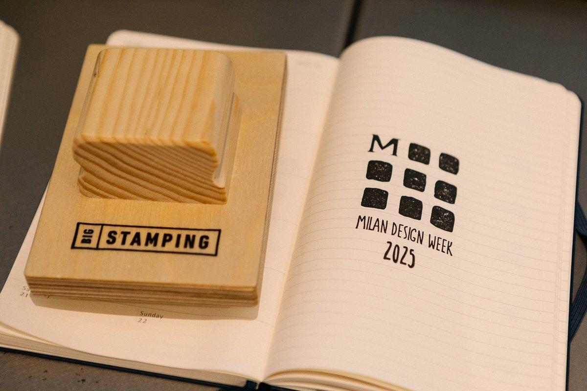 moleskine's tweet photo. Time to unleash your genius! @Moleskine opens #MilanDesignWeek with a 7 day creative workshops program, a brain shaped paper sculpture, and infinite space for you to write, draw and create!

April 7-13, 2025 | BASE, via Bergognone 34 in #Milan

https://t.co/8tQtEJeULs https://t.co/p4ikqpVdla