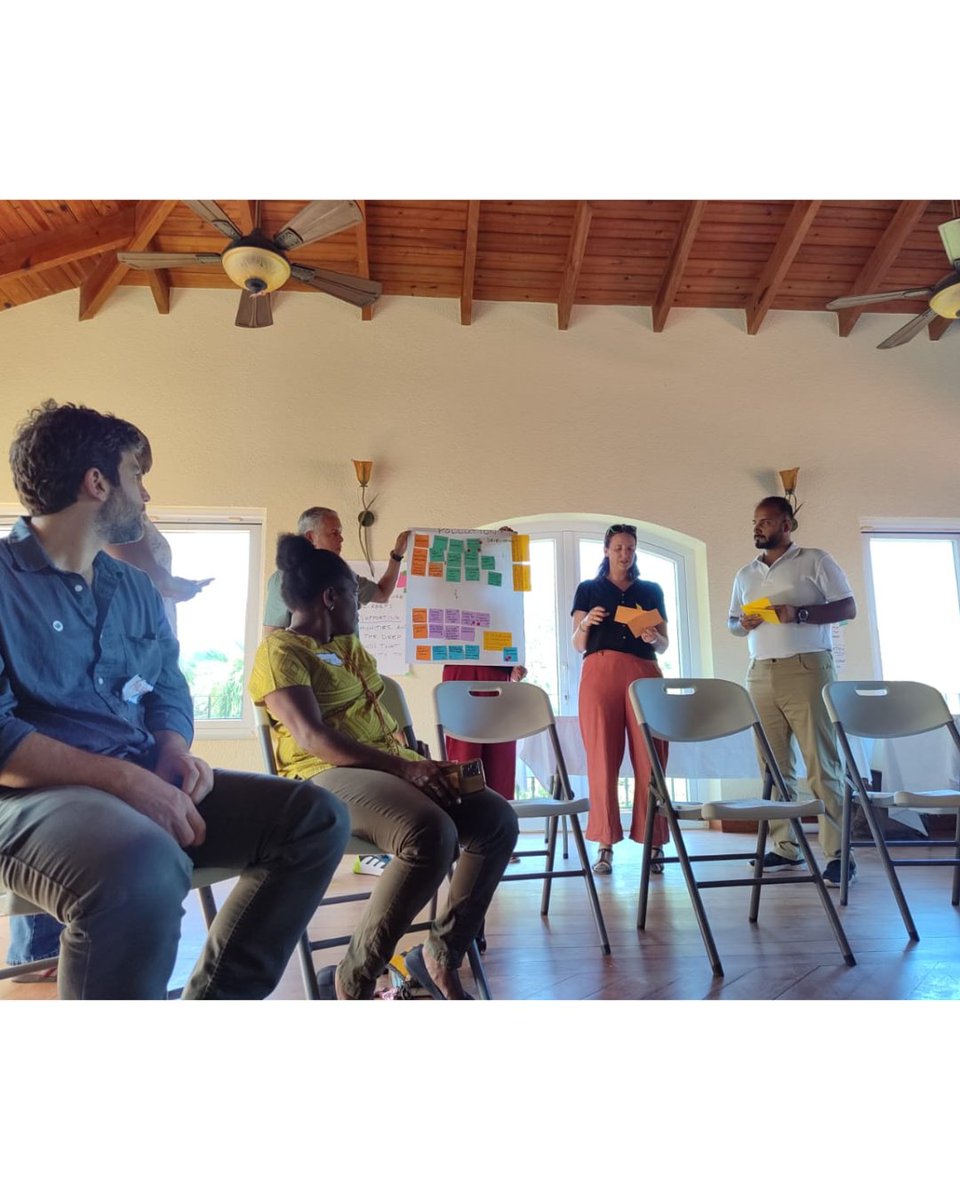 WCSIndia's tweet photo. @TheWCS held its Global Coral Reef Strategy meet in Roatan, Honduras (24–28 Mar 2025), bringing together 30 reps to shape its 2025–2030 plan. Karan Deshpande represented WCS-India’s Marine Programme, contributing to global targets and conservation priorities.

#CoralReefs #Marine https://t.co/900B4lHipZ