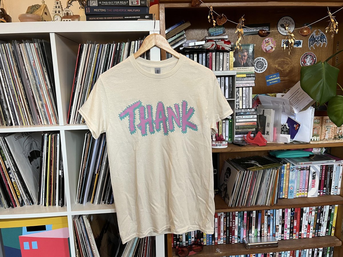 Only one of these bad boys left! XXL Thank fans, this is your moment. thankleeds.bandcamp.com/merch/fos-logo…