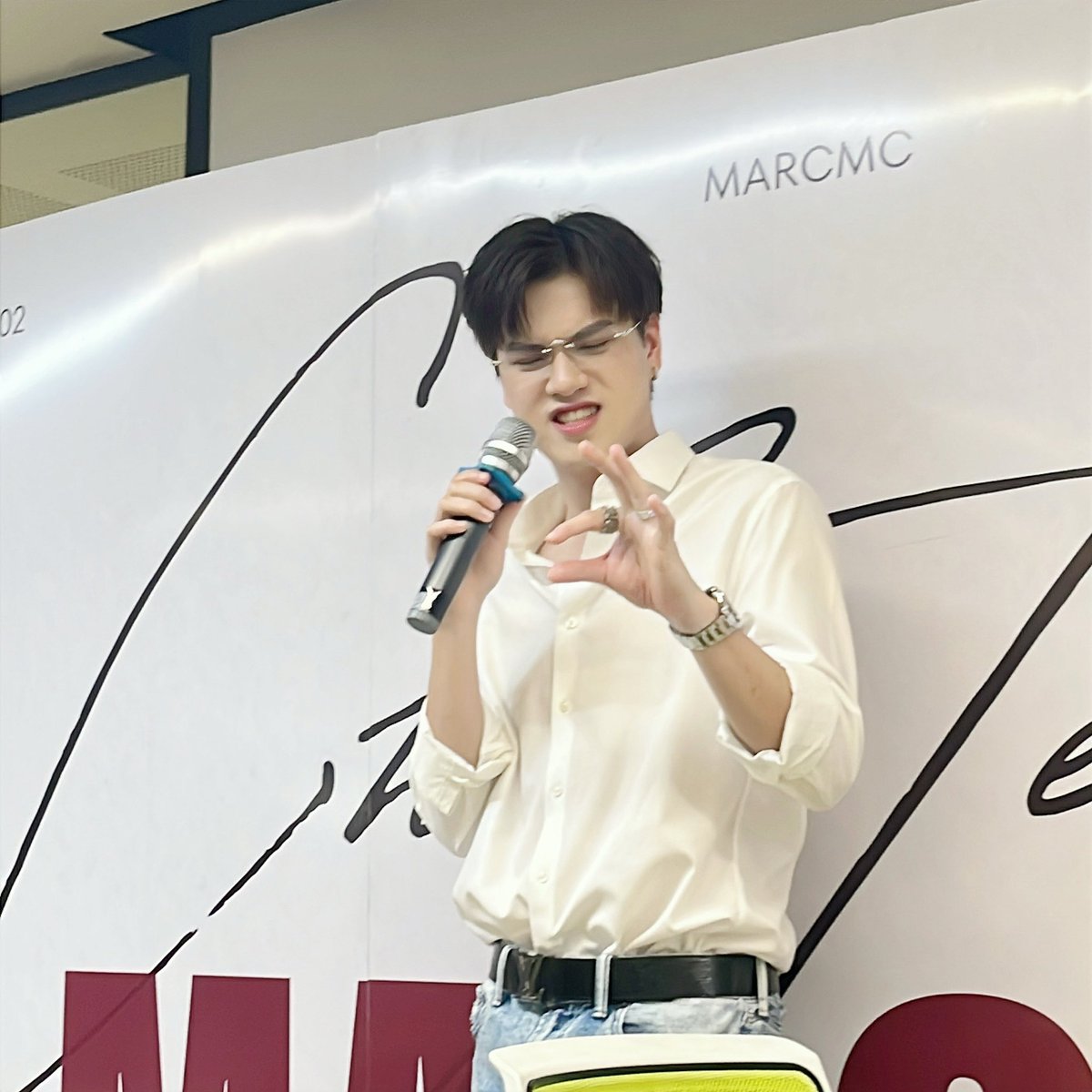 nu_ttn's tweet photo. : จีบได้ม้ายย
: ได้ครับ แต่คงจีบไม่ติด 👌🏻
#Chapter23MarcmcDay
#marcmc #marcnatarit https://t.co/LPFsahHoAI