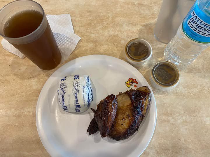 vhin2x's tweet photo. Dinner!!! ๐ ๐ ๐ฅค #andoks #chicken #icetea #roastedchicken #dinner #foorporn #food #cravings #hungry #ayalacircuitmall
Think me crazy
But I love to see
People happy
And
Succeeding.
Life is a journey,
Not a
Competition!!! ๐๐๐ https://t.co/5jyOoypYW0