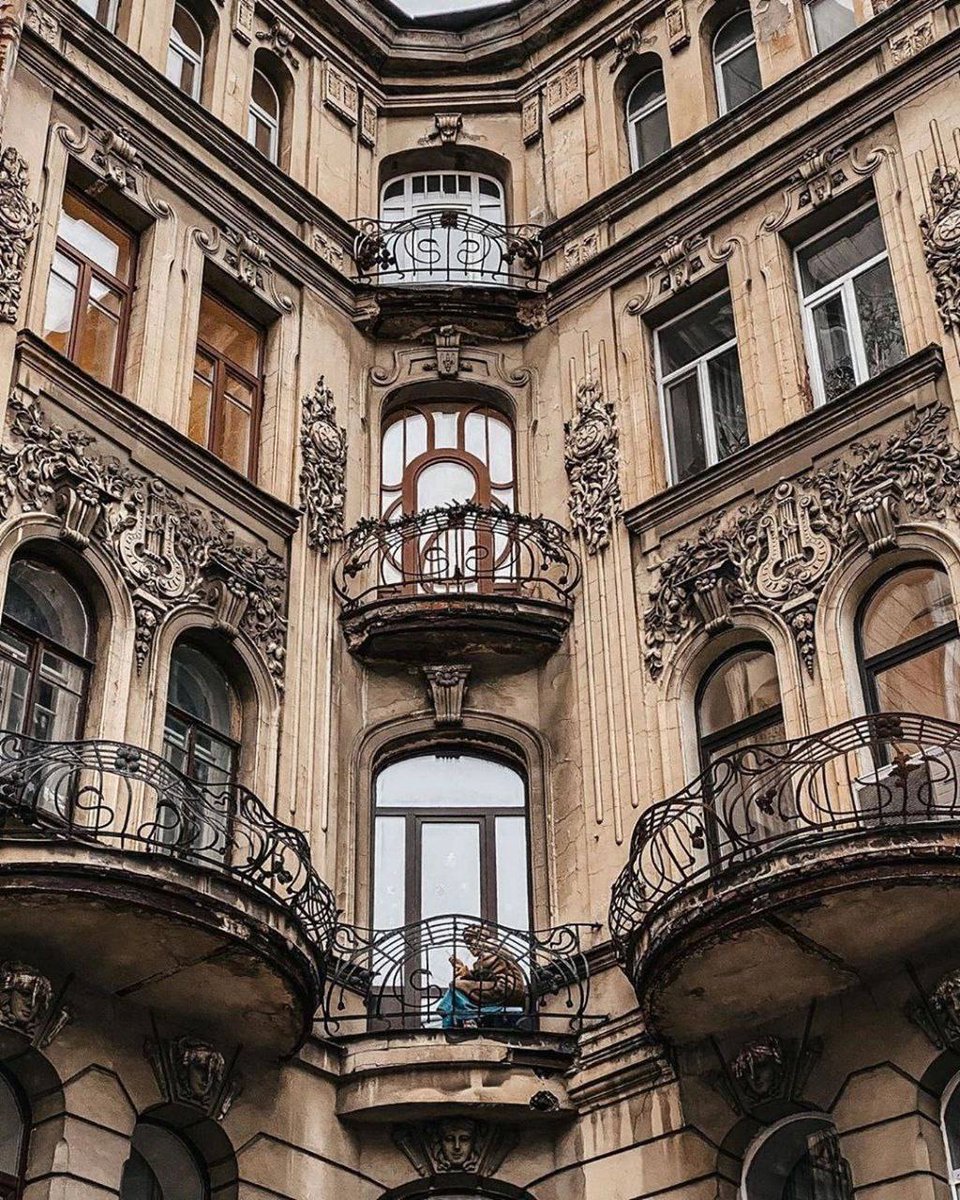 Wild_SPb's tweet photo. Вау, ну и шедевр 

Фасад дома в Большом Казачьем переулке https://t.co/aD9Dbz7EPw