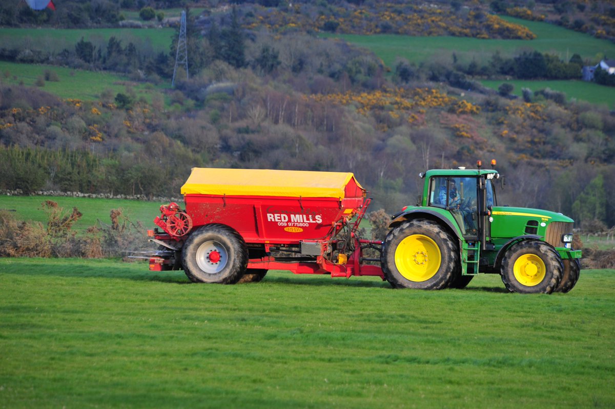 Looking for advice on crops, grass seed, fertiliser or sprays, contact our agronomy experts for personalised advice and insights to help fuel your farming success⬇️

redmillsagri.com/contact-us/agr…

#REDMILLSAgri