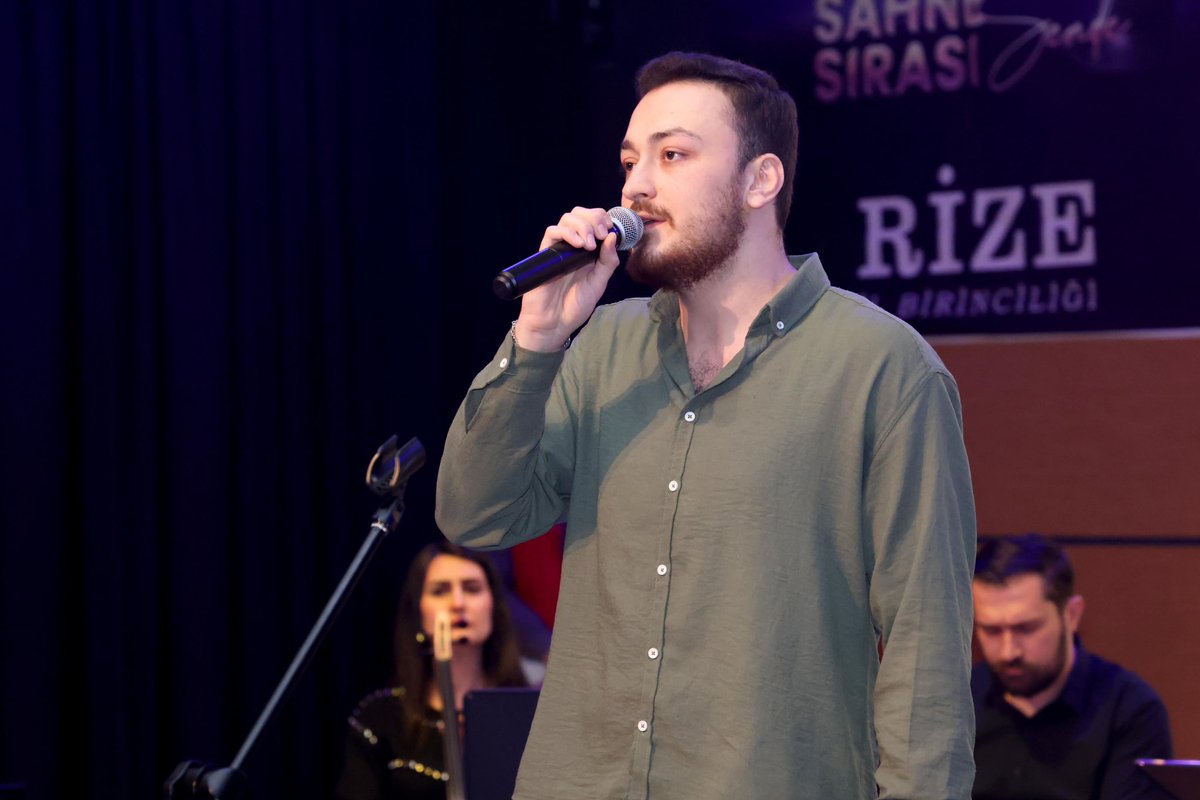 GSB_FindikliGM's tweet photo. Gençler Arası Ses Yarışması Rize İl Finali tamamlandı .
 Katılım sağlayan gençlerimize teşekkür ediyoruz.
Sesinize ,emeğinize sağlık gençler 🙏🏻 https://t.co/rt43l0WJwv