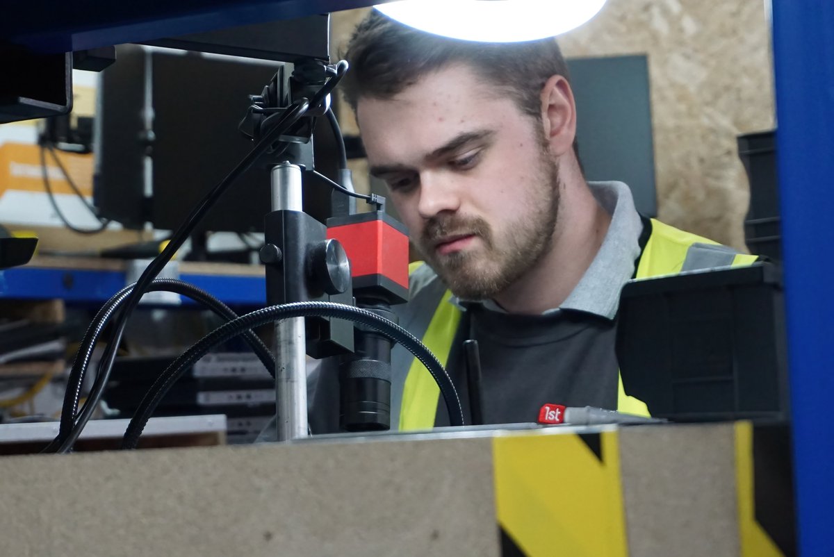 Bargain Hardware tweet media