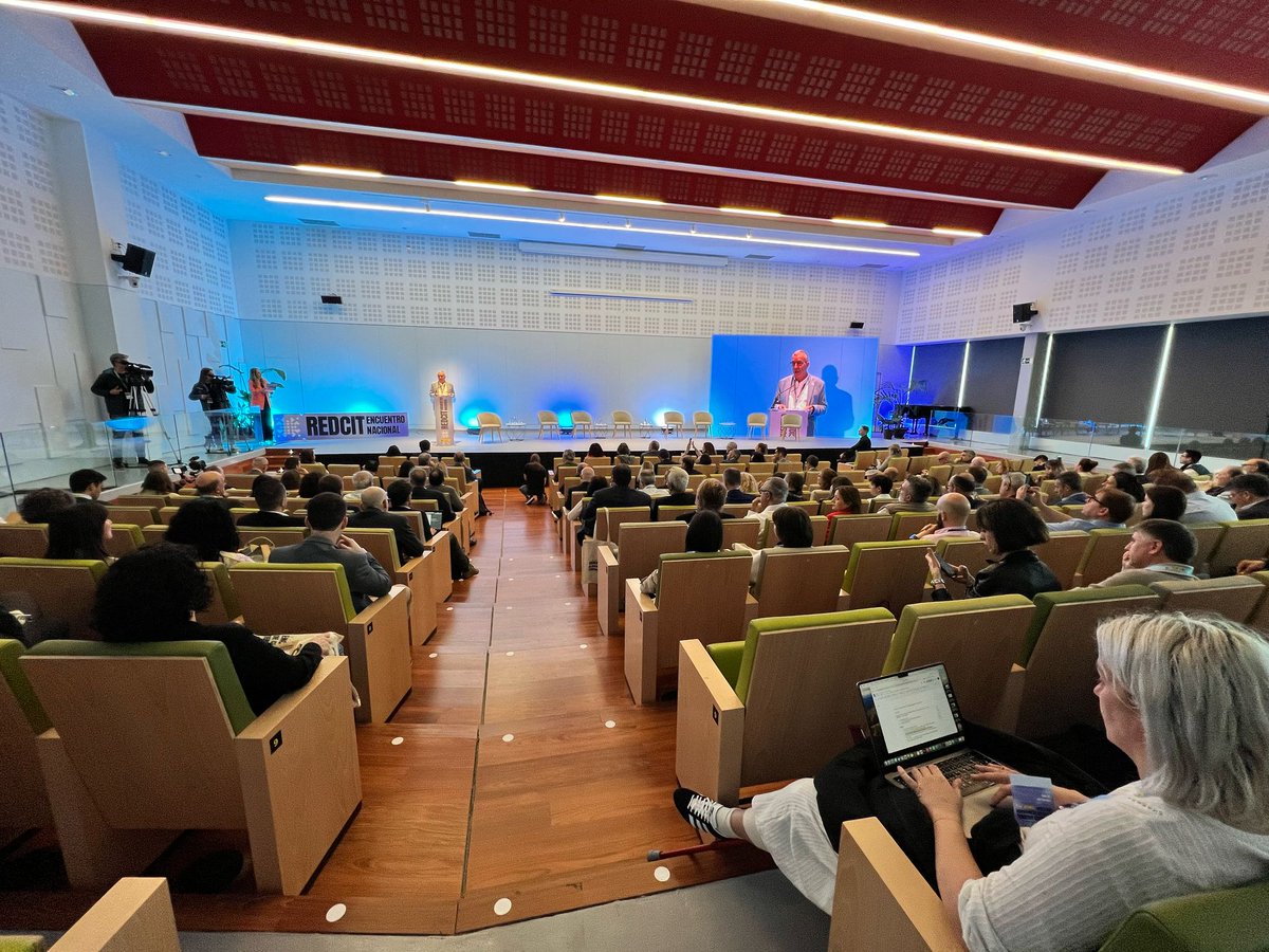 Centro de Innovación Territorial RuralTEC (@rural_tec) on Twitter photo Arranca en #Ponferrada en encuentro nacional de la #RedCIT promovida por <a href="/mitecogob/">Transición Ecológica y Reto Demográfico</a> con la intervención de <a href="/Pacoboya/">Francés Boya Alós</a> #orgullorural #TerritoriodeOportunidades #RetoDemográfico. Presentación oficial de @Ruraltec junto a @dipval Arranca en #Ponferrada en encuentro nacional de la #RedCIT promovida por <a href="/mitecogob/">Transición Ecológica y Reto Demográfico</a> con la intervención de <a href="/Pacoboya/">Francés Boya Alós</a> #orgullorural #TerritoriodeOportunidades #RetoDemográfico. Presentación oficial de @Ruraltec junto a @dipval