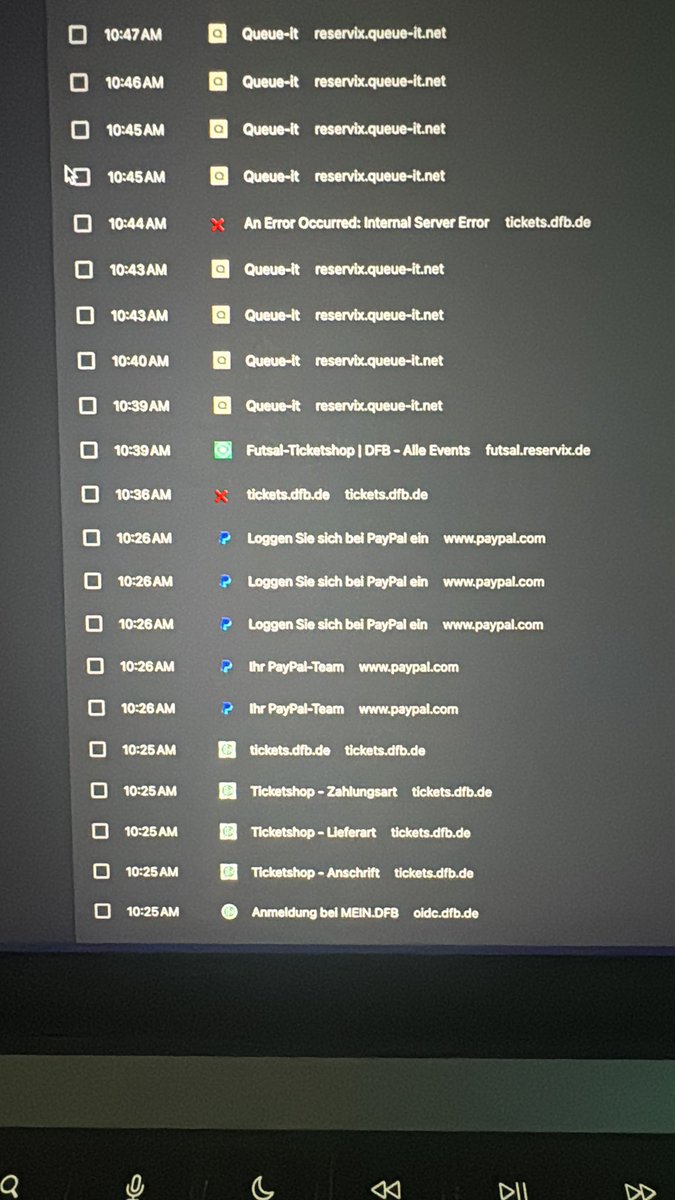 Gebrochen - In Shop reingekommen, Karten ausgewählt, alles ausgefühlt mit paypal eingeloggt und dann ist der Server abgeschmiert #Vfb