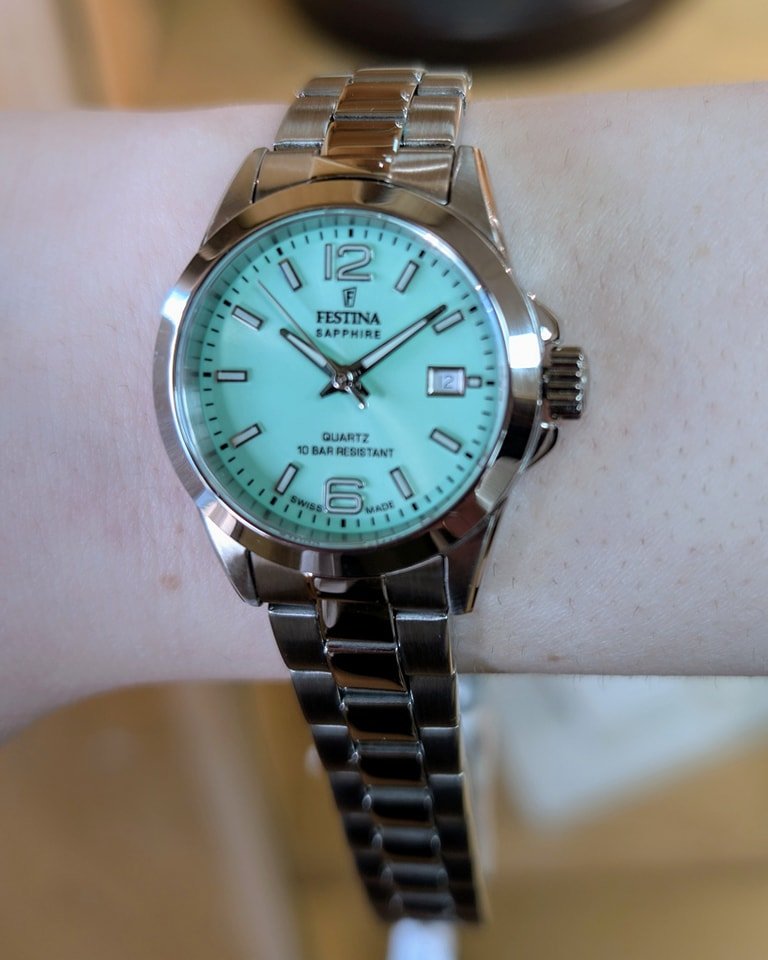 BeardsallsJ's tweet photo. @__x Hop into Easter style with our colourful Festina watches at Beardsalls Jewellers in Rhos-on-Sea
✨Bold Dials
✨Stainless Steel
✨Sapphire Glass
Perfect for spring vibes ⌚️🐣
#Festina #Easterstyle #beardsallsjewellers https://t.co/5uTiU2OoMr