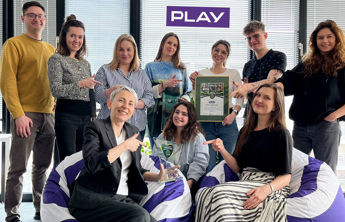 Friendly Workplace® 2025 dla PLAY za całokształt działań na rzecz pracowników!

PLAY pisze podręcznik idealnego pracodawcy! Od szkoleń, przez integrację, po kulturę feedbacku – każdy rozdział to mistrzowska lekcja HR. 

markapracodawcy.pl/play-your-way-…

Friendly Workplace® <a href="/Play_Polska/">Play</a>