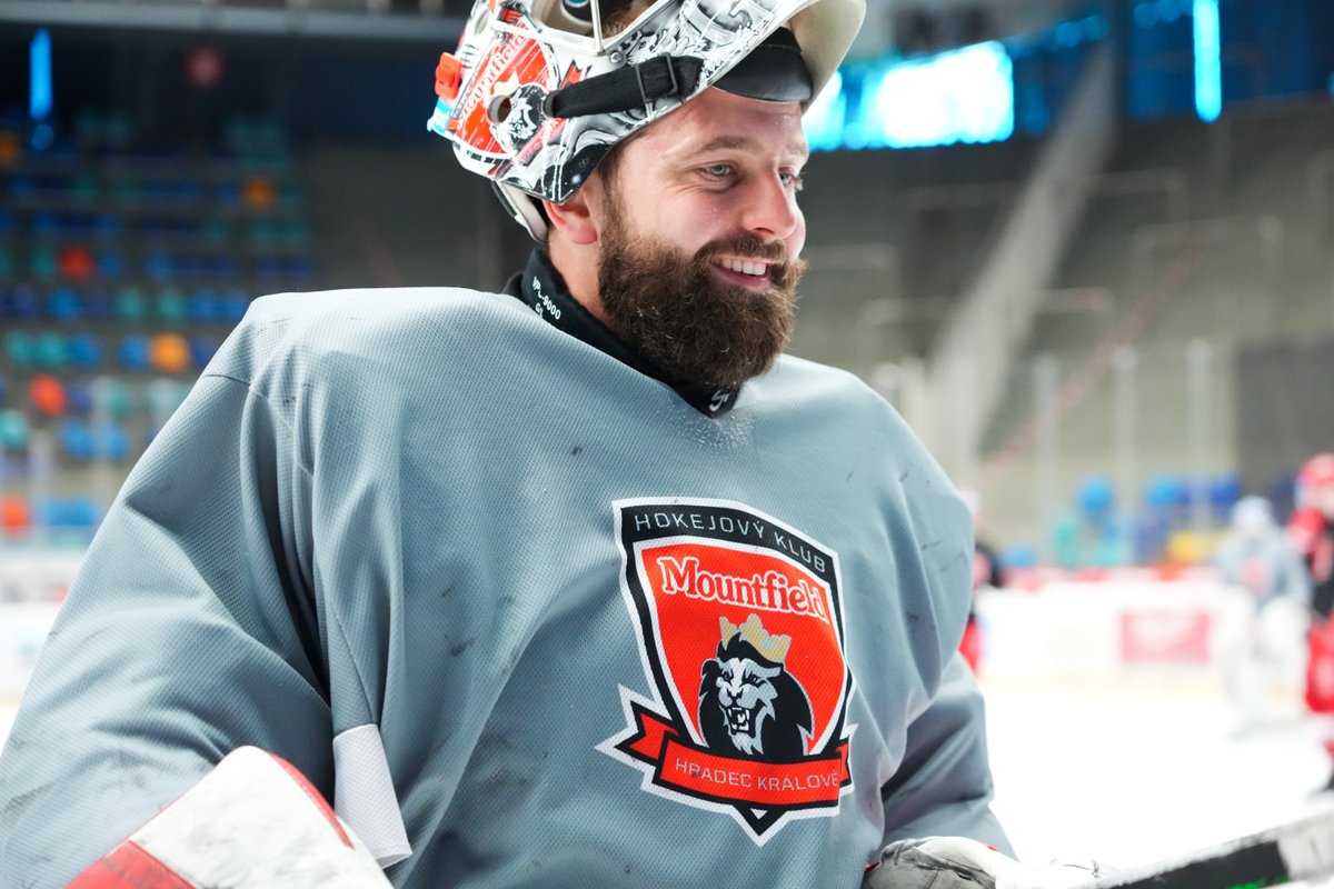 Mountfield HK tweet media