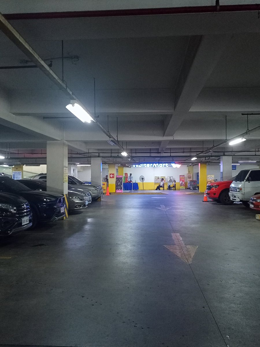 Cap2_7's tweet image. Waltermart tanauan