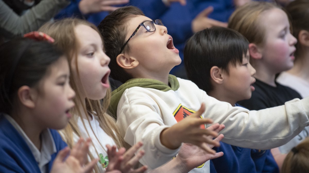 Join our next SING! day on 18 May – a fun, FREE singing experience open to years 5 - 8 who are at a state school or homeschooled! 🎶

No experience needed – just bring your enthusiasm! 🤩

Sunday 18 May | 10am-4pm - Worksop Library

Sign up now: qrco.de/SING2025