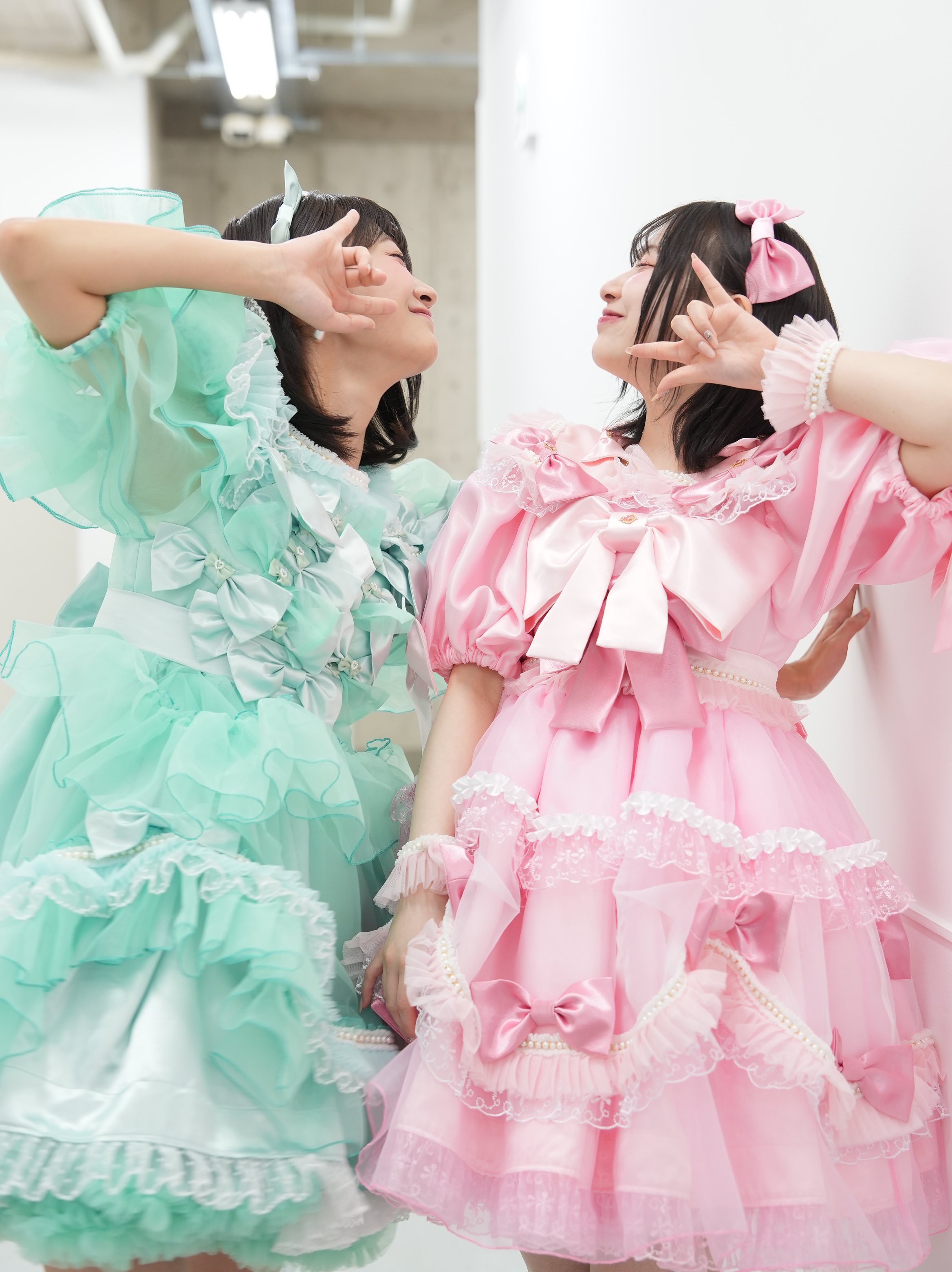 ♡ ハル ♡ 𝗻𝗲𝘄 𝗵𝗮𝗶𝗿 𝗰𝗼𝗹𝗼𝗿かわいい？