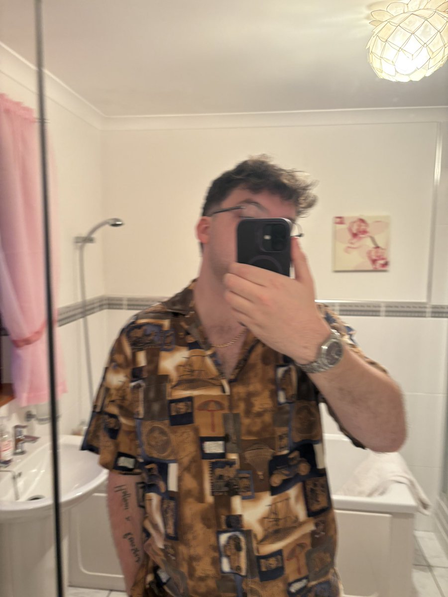 Gregor Farquharson tweet media