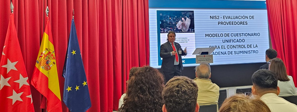 infoGMV_es's tweet photo. Esta mañana, Mariano Benito ha hablado de la gestión de la cadena de suministro en #ciberseguridad en el desayuno "#NIS2: Retos, soluciones y herramientas para afrontar la nueva directiva" de @ISMSForum y #AgenciaCiberseguridad @ComunidadMadrid. @cloudsa
https://t.co/pB8arQRgHP https://t.co/wkheG5xRTr