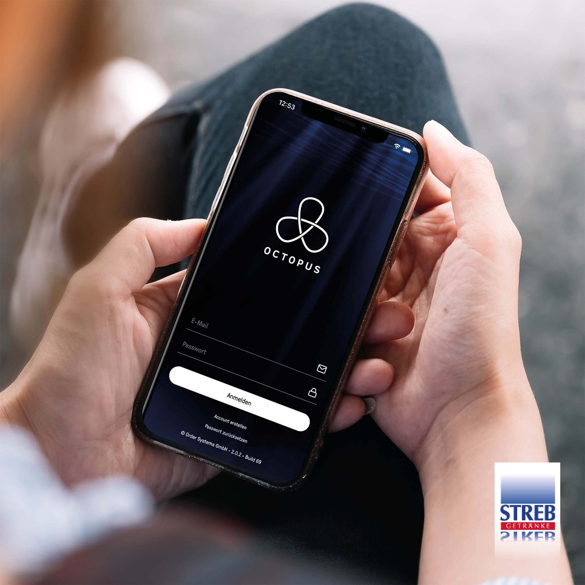 Bequem online bestellen 🤩

Ihr wollt eure Getränkebestellungen bequem von zu Hause aus tätigen und dafür einen modernen und umweltfreundlichen Weg nutzen?

Dann ladet euch die OCTOPUS-App herunter und bestellt mit nur einem Klick!

Streb – Wir leben Getränke.

#streb