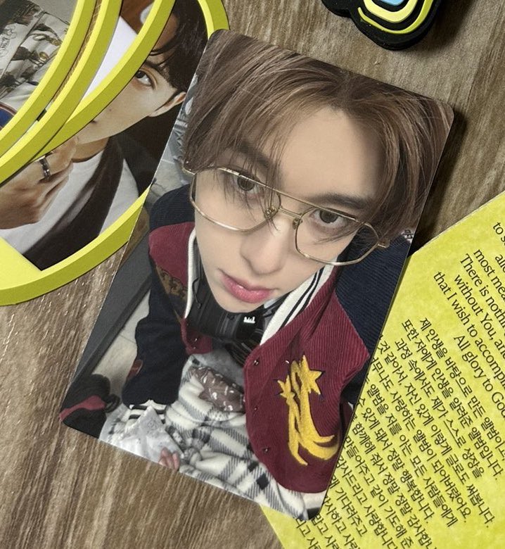 เฟ๊ว tweet media