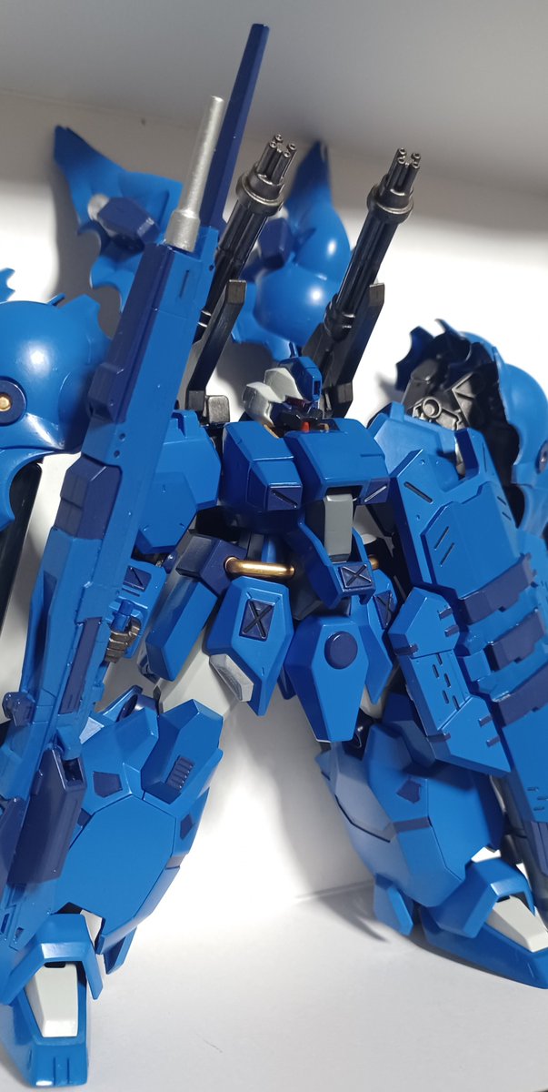 usagi_oosama's tweet photo. #ガンプラ好きと繋がりたい 
#ガンプラ
とりあえずココまで完成

グスタフカールとクシャトリヤ
二つの良いところを表現できたら・・

塗装は水性ホビーカラーの
SEEDフリーダムブルーを筆塗り

あとデカールを貼れば
また印象も大きく変わってくるかと

その前にジークアクスを見ないと https://t.co/id2ovQJtSj