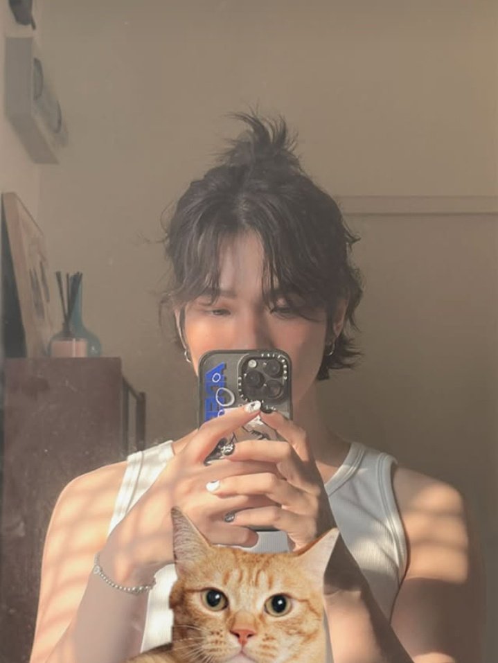 #BibleBuild Tweet OneShot

Build was just teasing.A thirst trap here, a bratty joke about Omegaverse there but he didn’t expect Bible to take it personally. One look and suddenly Build is against the wall being promised things even science can’t explain.