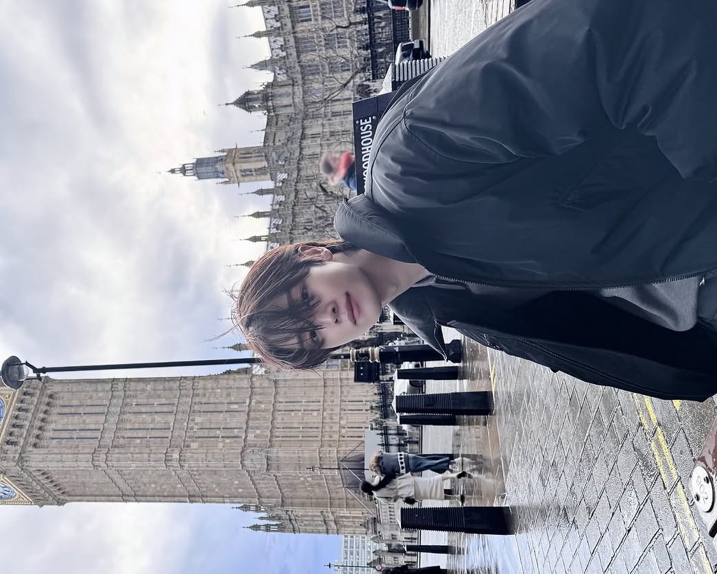 mjmndss's tweet photo. i told สิ่งศักดิ์สิทธิ์ about sungchan https://t.co/EKQCXHsNDm