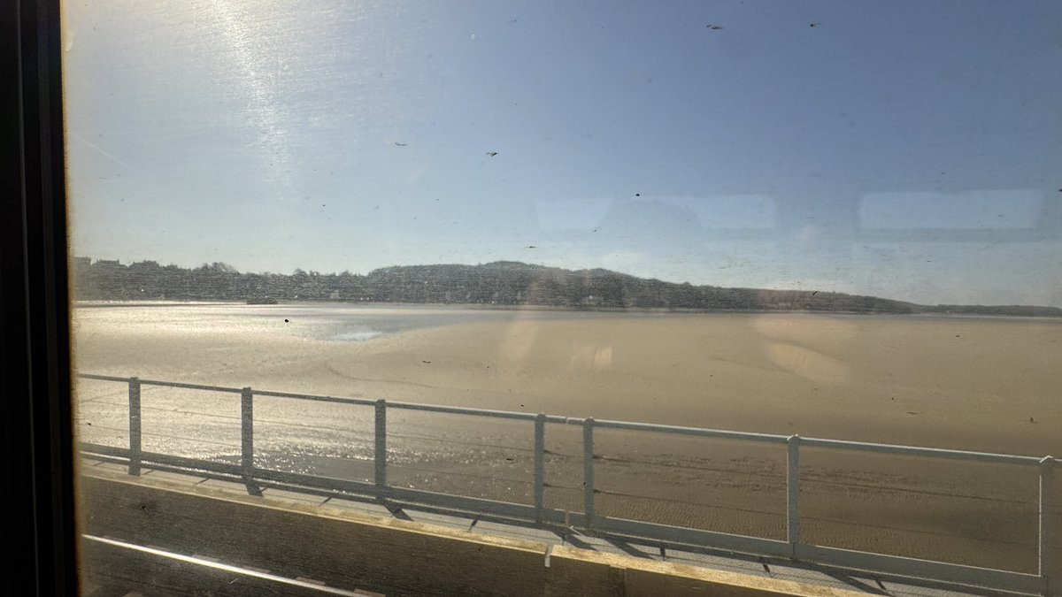 Matt ๐ณ๏ธโ๐ โฟ๏ธ (@tidaljunk) on Twitter photo The beauty of #MorecambeBay is clear, despite the filthy windows on <a href="/northernassist/">NORTHERN ๐</a> unit 156481.
This train desperately needs a clean! The beauty of #MorecambeBay is clear, despite the filthy windows on <a href="/northernassist/">NORTHERN ๐</a> unit 156481.
This train desperately needs a clean!