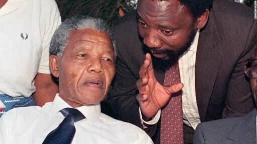 Si za chipembezoso it's just about hygiene after visiting toilet umangoyenela kusamba tissue ija imatinamiza