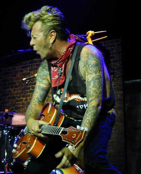 paulmilnershair's tweet image. Happy Birthday today 
Guitar hero #BrianSetzer 🔥🎸
@briansetzer59 @thestraycats @officialslimjim @NewWaveAndPunk @PunKandStuff @CrowleyOnAir