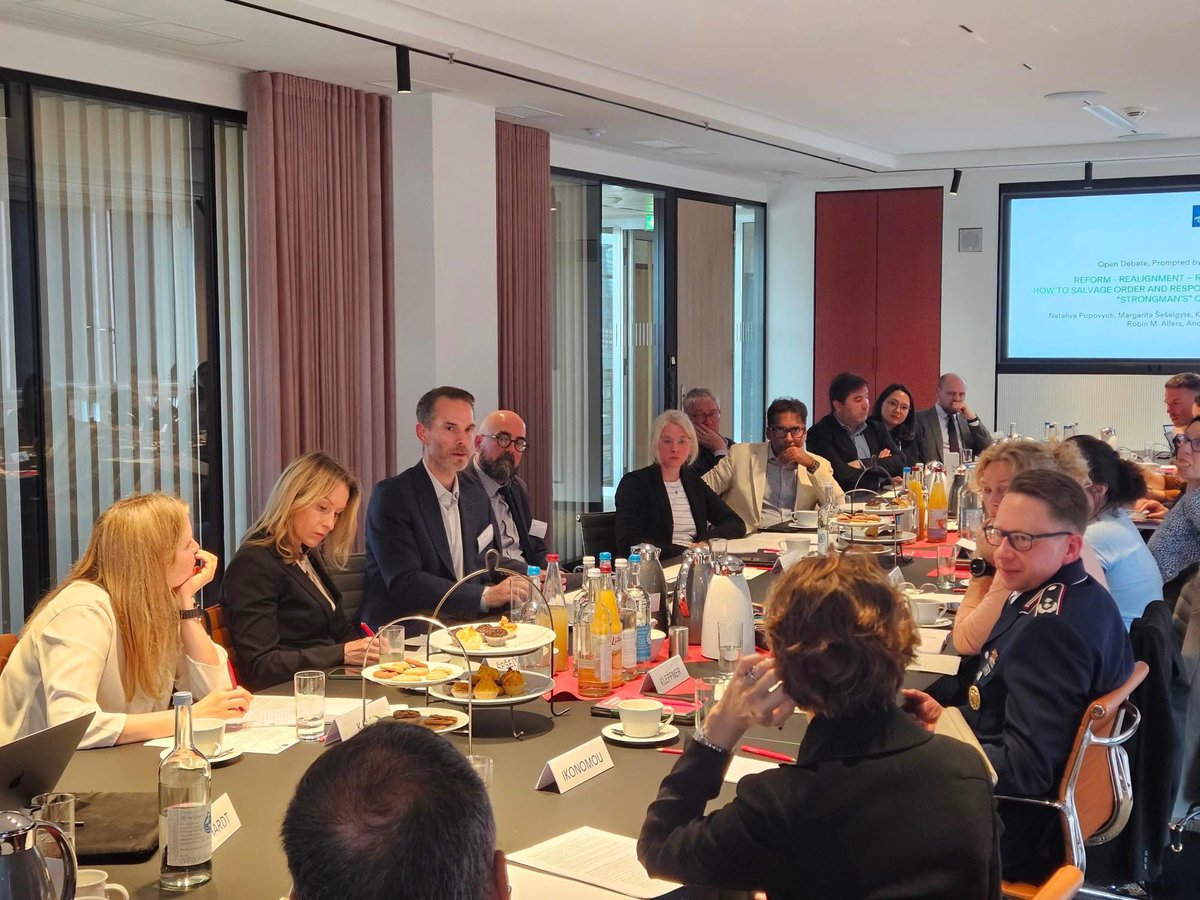 Pocohrs's tweet image. An auspicious beginning! This week’s Inaugural CHIOS-Körber Roundtable: “Zeitenwende Challenges and Paths to Renewed Order” at Körber-Stiftung Headquarters, in the heart of Hamburg’s Hafencity ☀️With warm thanks to @Woidelko @flobigge @KoerberIP
chios-hsu.de