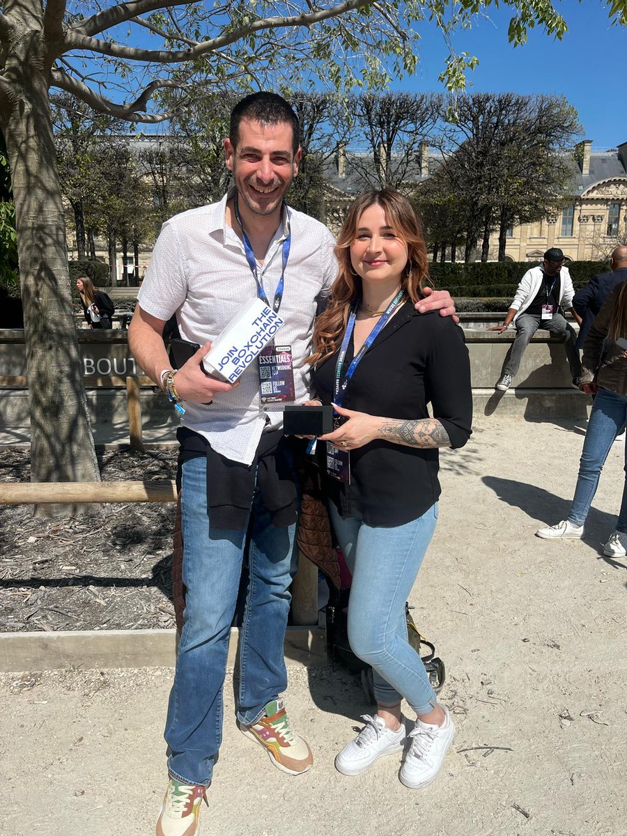 ℵ Maud Bannwart tweet media