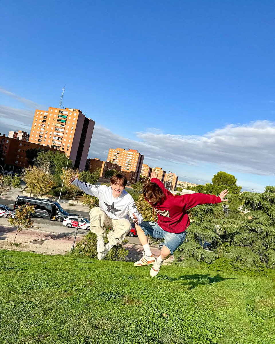 덍성 저장소 tweet media