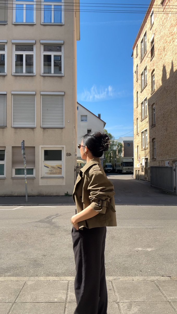sheispeony's tweet photo. it‘s time for sunnies … https://t.co/08vpX4kLZG