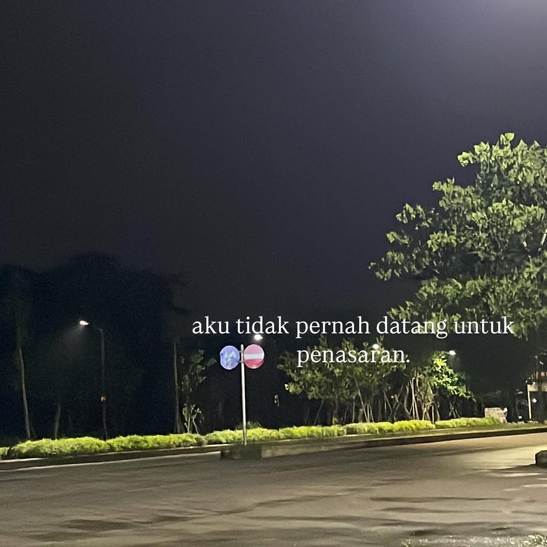 _llemonade's tweet photo. aku selalu datang dengan keseriusan. https://t.co/BiwCnEJTUe