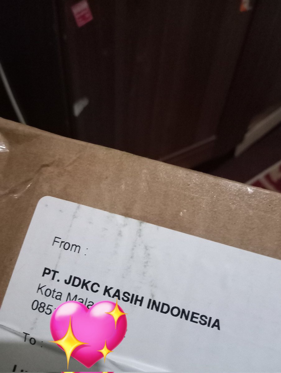 poawwpaw's tweet image. Finally my lightstick has arrived safely at homeeee🥹💚
Terimakasih banyak atas giveawaynya @jdkc_id ♡♡♡♡ Semoga JDKC sukses selalu dan semakin jayaaa 🚀💖
Senang syekaliiii aaaaaa aku siap menyambut TDS 4! 💫