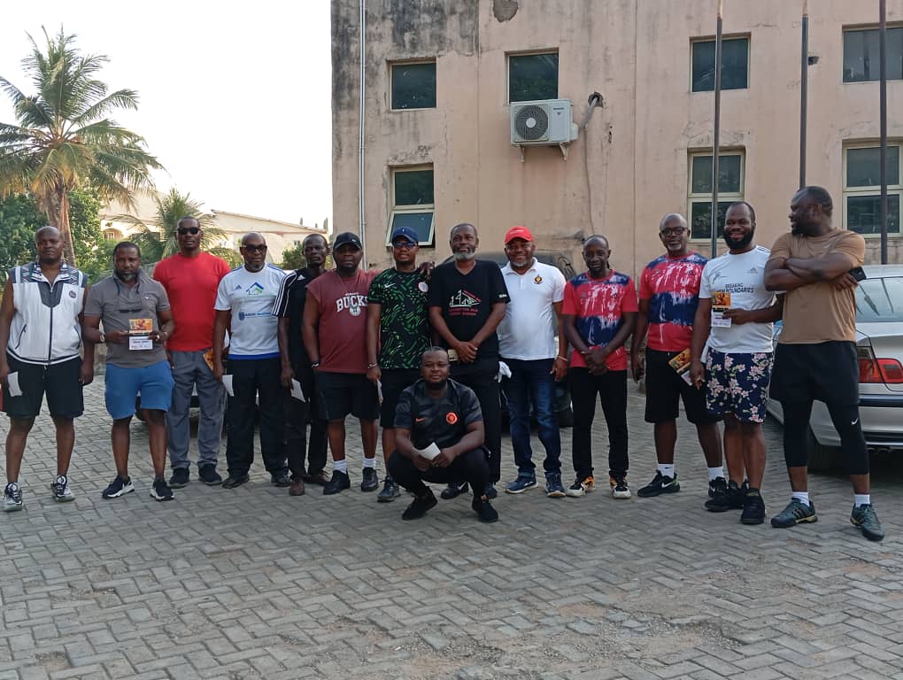 NASPC1952's tweet photo. National Association of Seadogs, Zuma Deck (Abuja) Urges Govt to Declare State of Emergency on Health Care https://t.co/XR1M6SzMFK https://t.co/g6myV5EisY