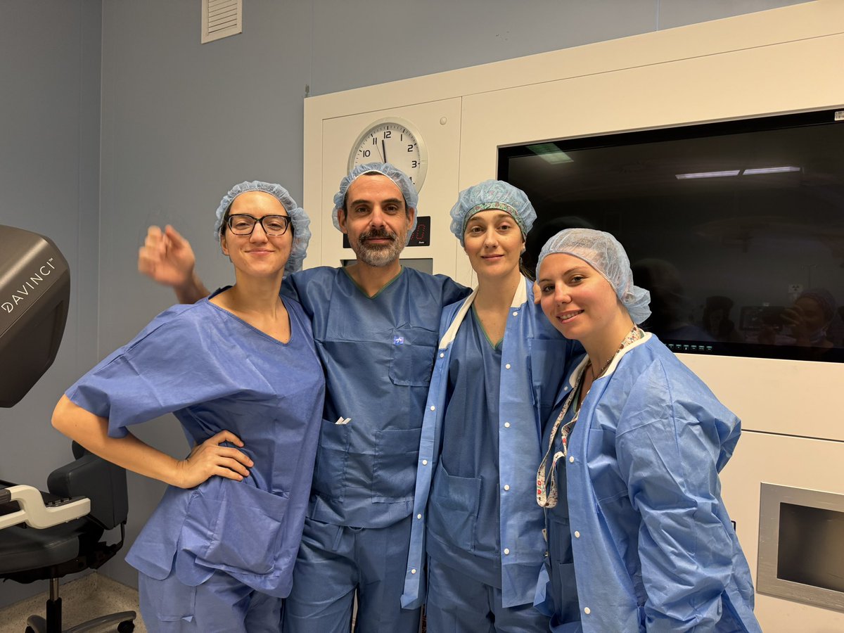 DavidCarracedoC's tweet photo. Female ureteral stricture is an uncommon but underdiagnosed condition. Lichen sclerosus is the most common cause. 

Dorsal urethorplasty with oral mucosal graft is an effective treatment.

Another procedure performed at @HUReyJuanCarlos 

@MiguelSEncinas 
@tamaraizje 
@InfoAeu https://t.co/ILLVBUGdVw