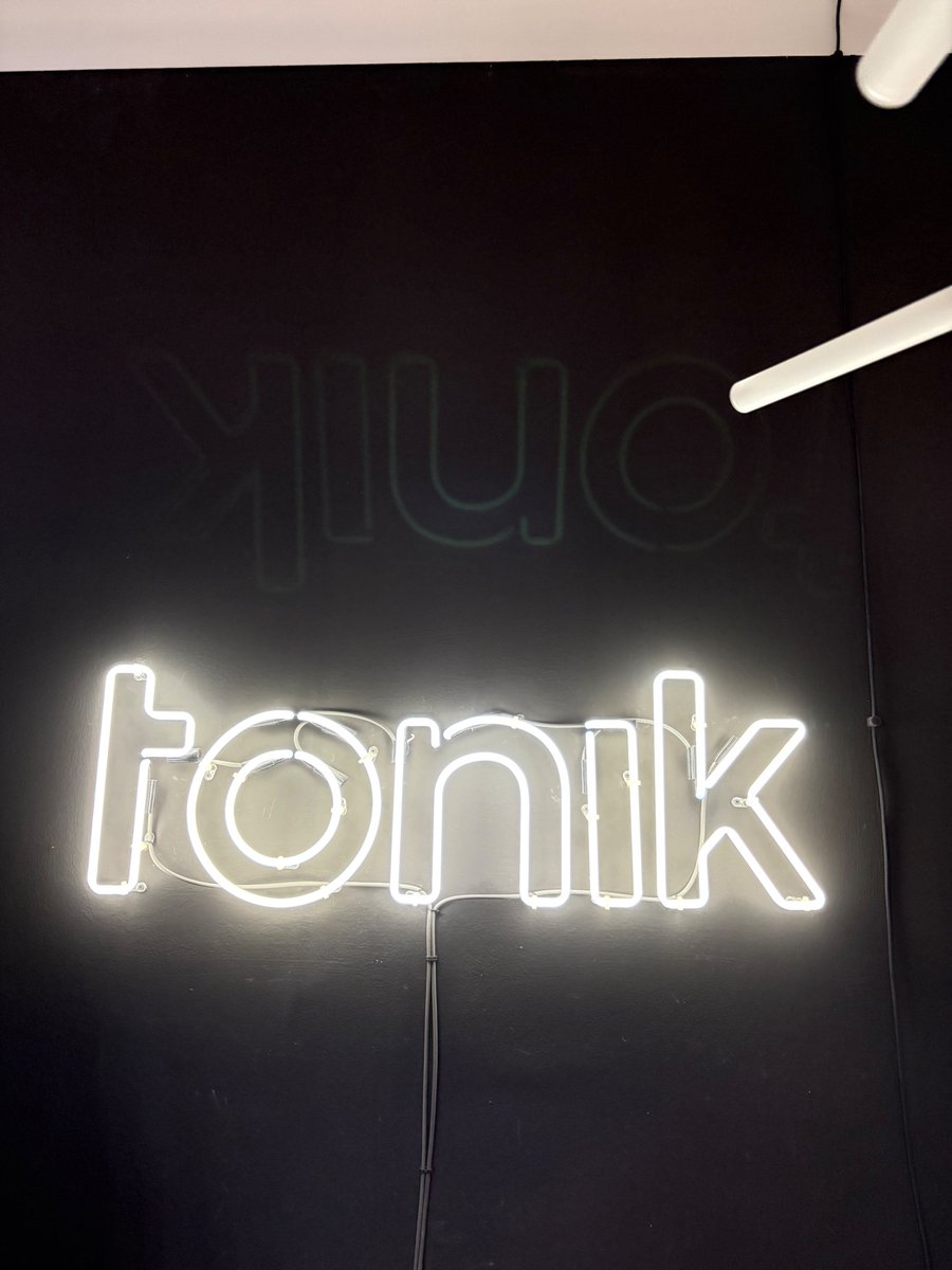 Jakub Neander (Zaiste) (@zaiste) on Twitter photo we are cooking something with <a href="/wearetonik/">tonik - design for startups</a> for <a href="/yournextstore/">Your Next Store</a>
insane energy w/ <a href="/tonik_pl/">Kris Zieba</a> <a href="/hey___fabian/">Fabian Barszcz</a> <a href="/typeofweb/">Michał Miszczyszyn @ yournextstore.com</a> we are cooking something with <a href="/wearetonik/">tonik - design for startups</a> for <a href="/yournextstore/">Your Next Store</a>
insane energy w/ <a href="/tonik_pl/">Kris Zieba</a> <a href="/hey___fabian/">Fabian Barszcz</a> <a href="/typeofweb/">Michał Miszczyszyn @ yournextstore.com</a>