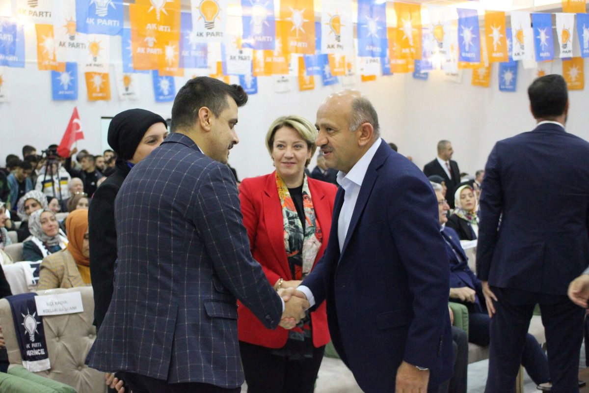 Cumhurbaşkanımız Sayın Recep Tayyip Erdoğan’ın tensipleriyle, Güvenlik ve Dış Politikalar Kurulu Üyeliğine atanan,Sn. Bakanımız <a href="/fikriisik/">Fikri Işık 🇹🇷</a> ’ ı tebrik ediyor, yeni görevinde başarılar diliyorum.