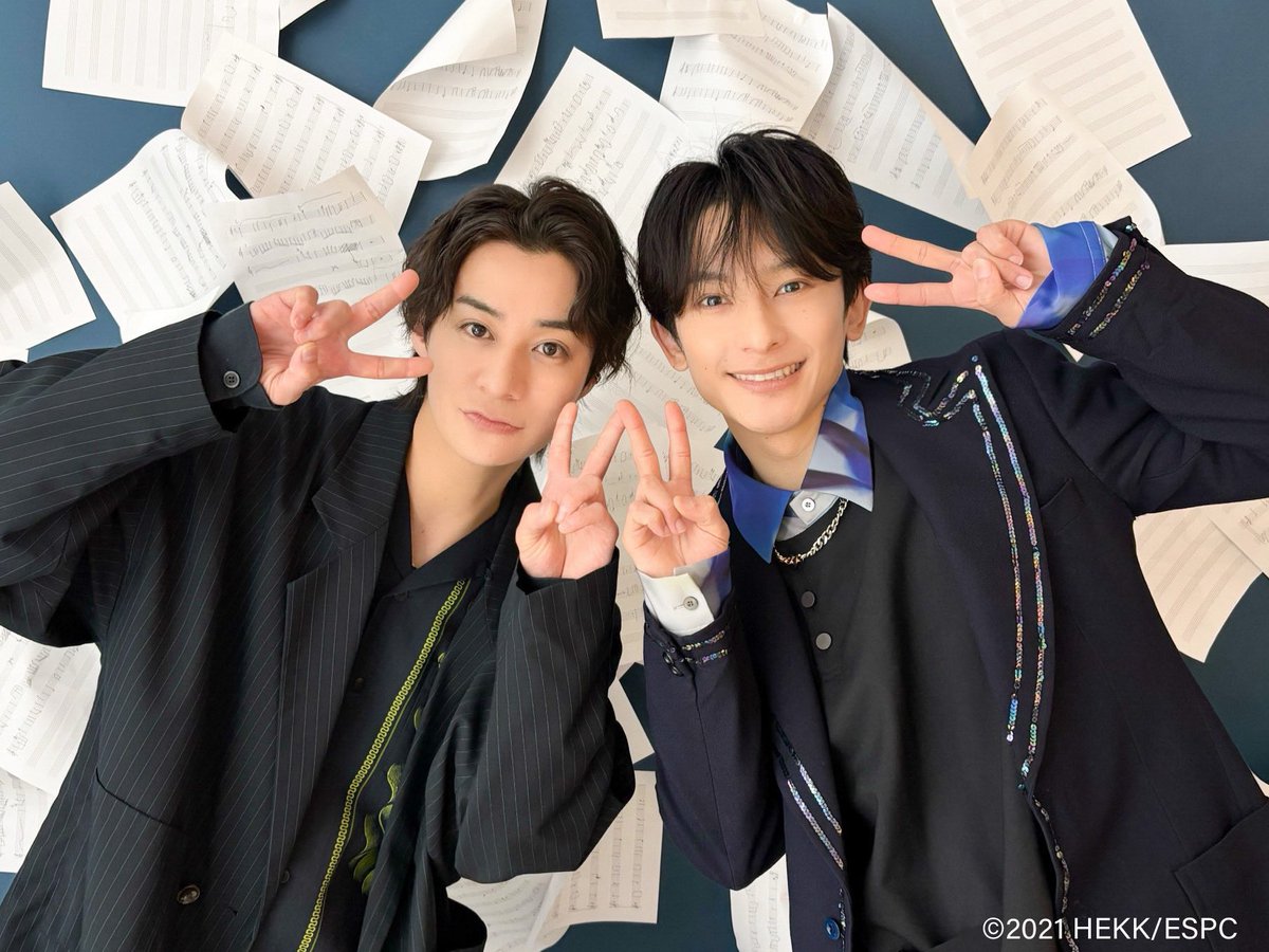 ensemble_stage's tweet photo. ⚜️掲載情報⚜️
-Desperate Checkmate-

本日4/10（木）発売「アニメディア5月号」に、月永レオ役 #橋本祥平 さん＆瀬名泉役 #高崎翔太 さんの撮り下ろし＆インタビューが掲載されました📖´-
ぜひチェックしてください✨

#あんステ https://t.co/1s2AKq2UiW