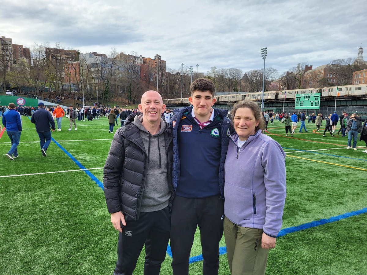 DeclanFahey2's tweet photo. Gaelic Park, New York for Galway v New York https://t.co/t05ec7zsHf